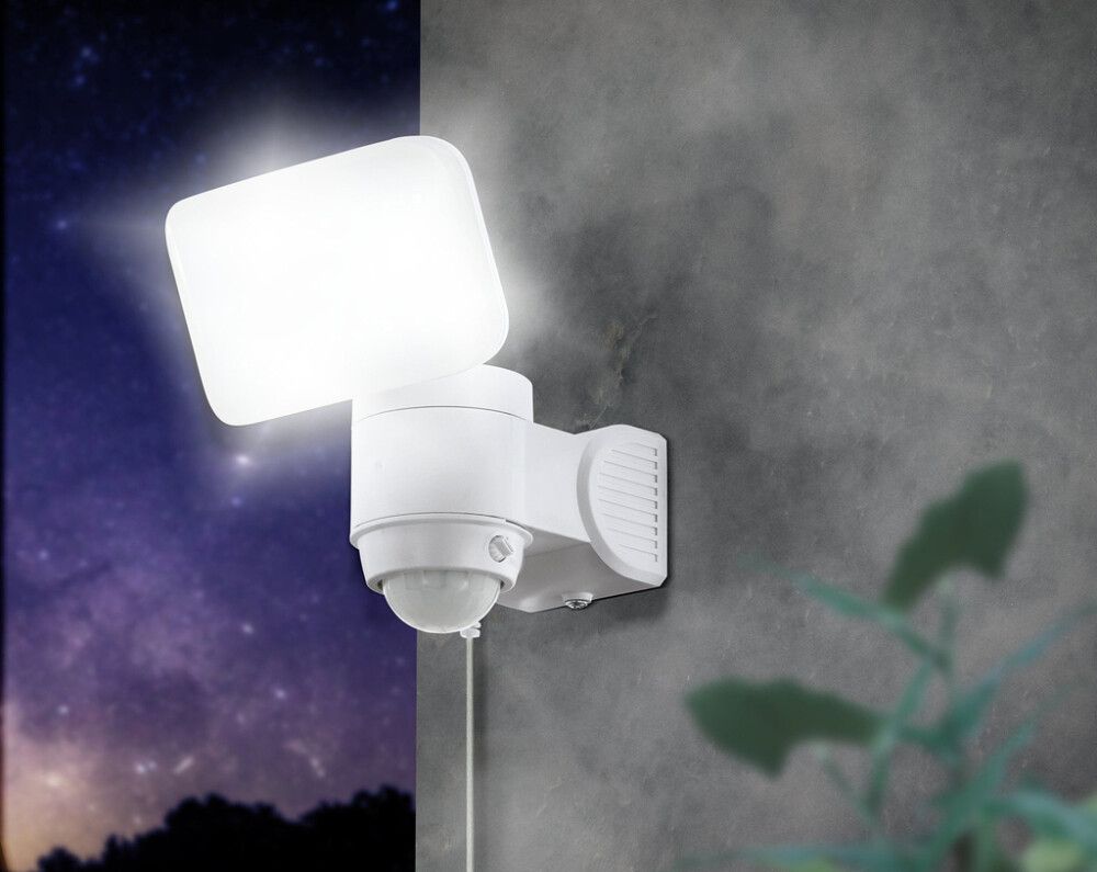 Päikesepatareiga LED-valgusti Eglo Casabas