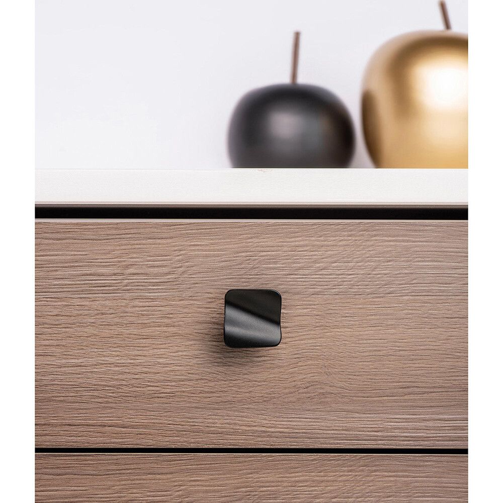 Mööblinupp REI mattmust 32 mm