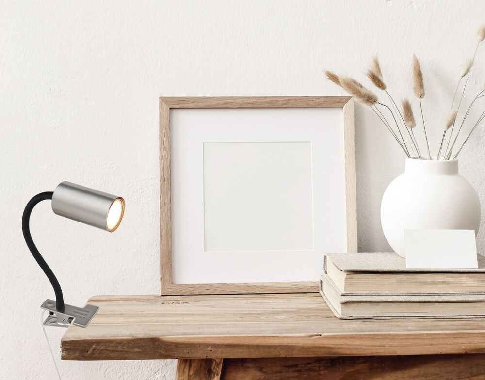 Valgusti näpitskinnitusega Globo Robby hõbedane