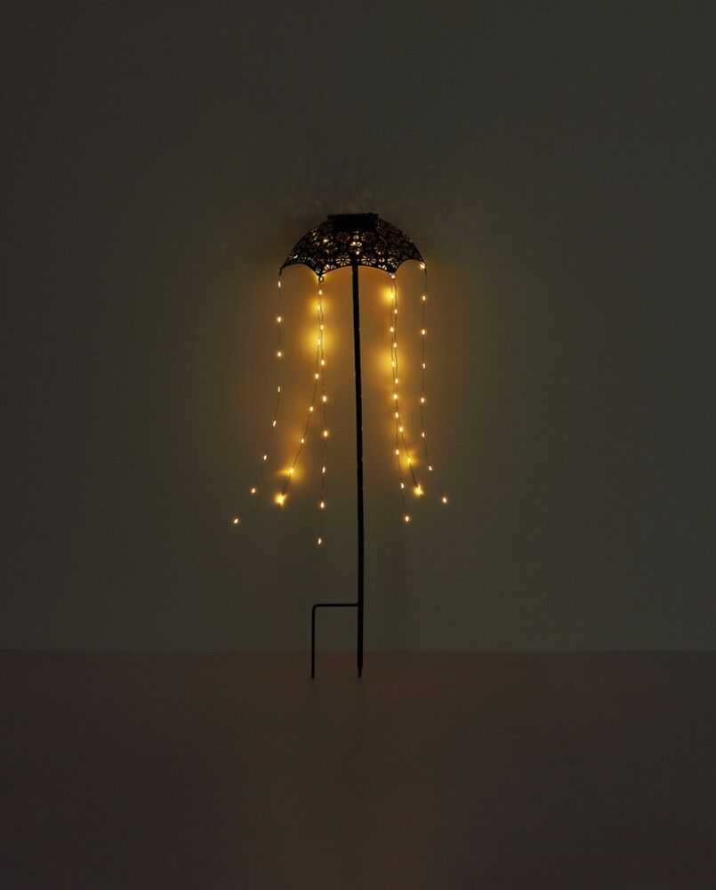 LED-solarvalgusti Globo Vihmavari