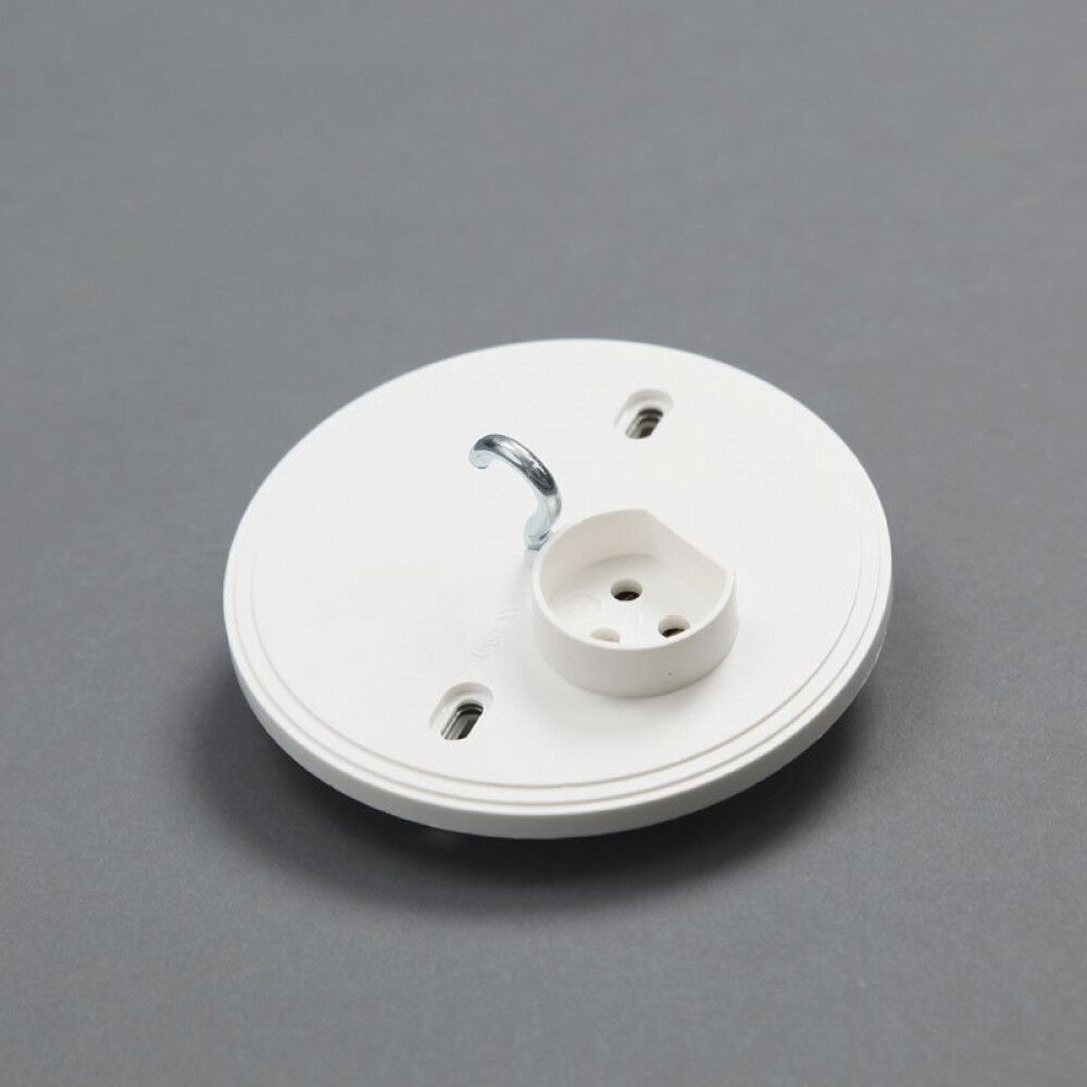 Valgusti pistikupesa