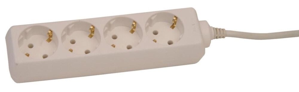 Pikendusjuhe maandusega Acuma 4-pesaga H05VV-F 3G1,5 mm valge 3 m