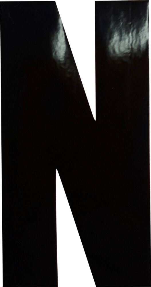 Täht Klassen must 8,3 cm N