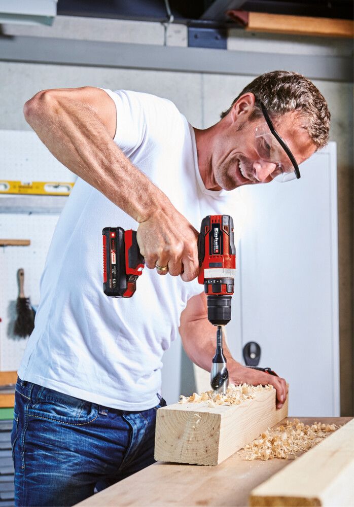 Akutrell Einhell PXC TE-CD 18/40 + 2,5 Ah aku