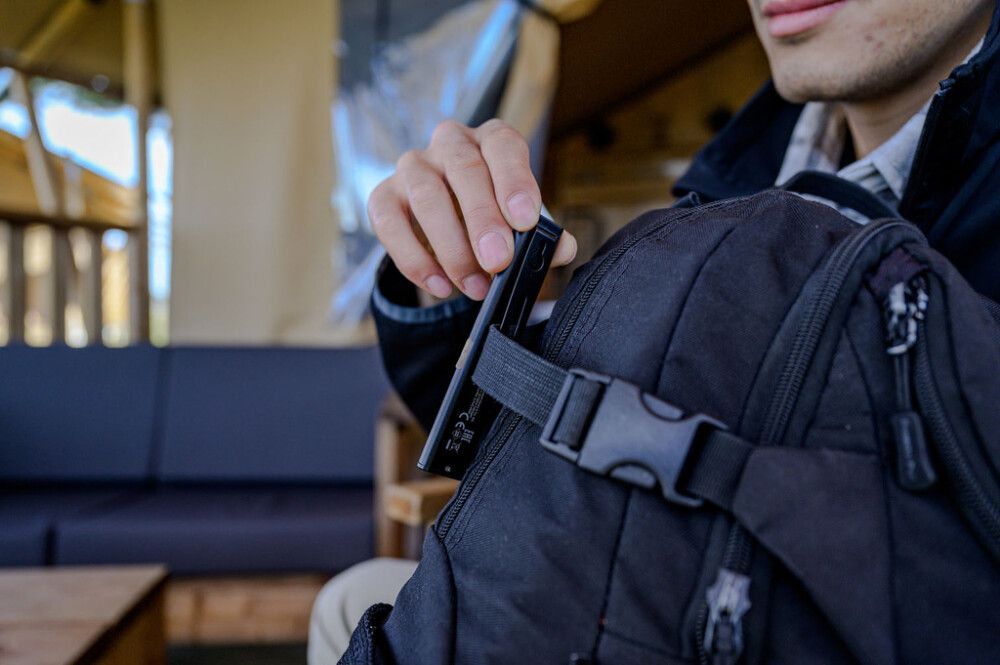 LED-laetav Brennenstuhl taskulamp PL 200 AC