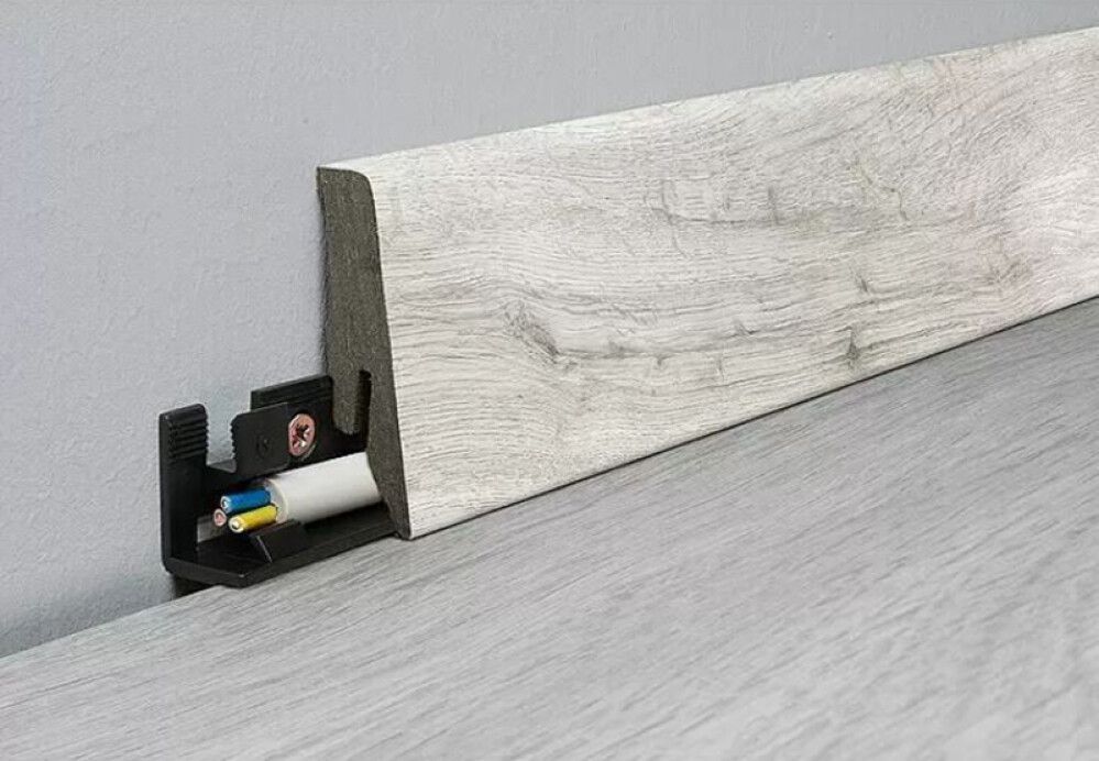 Põrandaliist Logoclic Aquaprotect tamm Rana 18 x 58 x 2600 mm