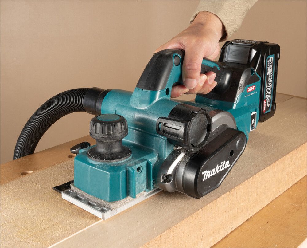 Akuhöövel Makita KP001GZ 40 V