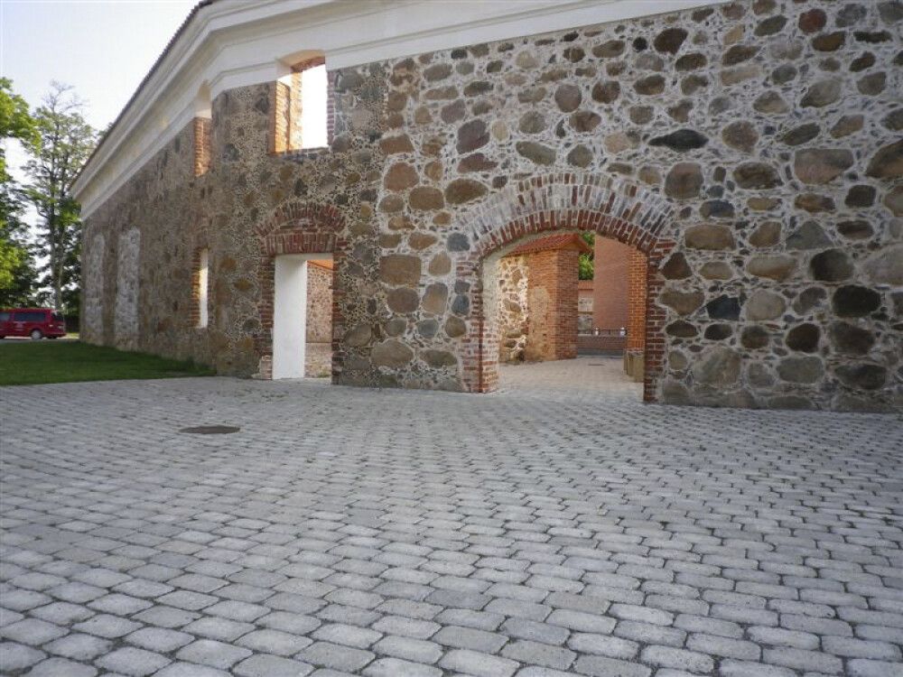 Sillutiskivi Ikodor Mõisakivi hall 210 x 140 x 70 mm