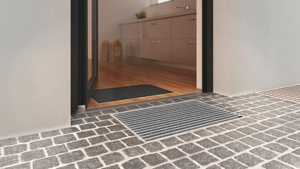 Jalamatt kummipinnaga 40 x 60 cm