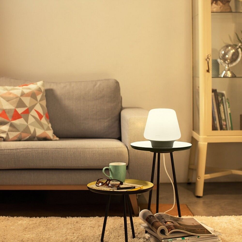 LED-lauavalgusti Philips Hue Wellness