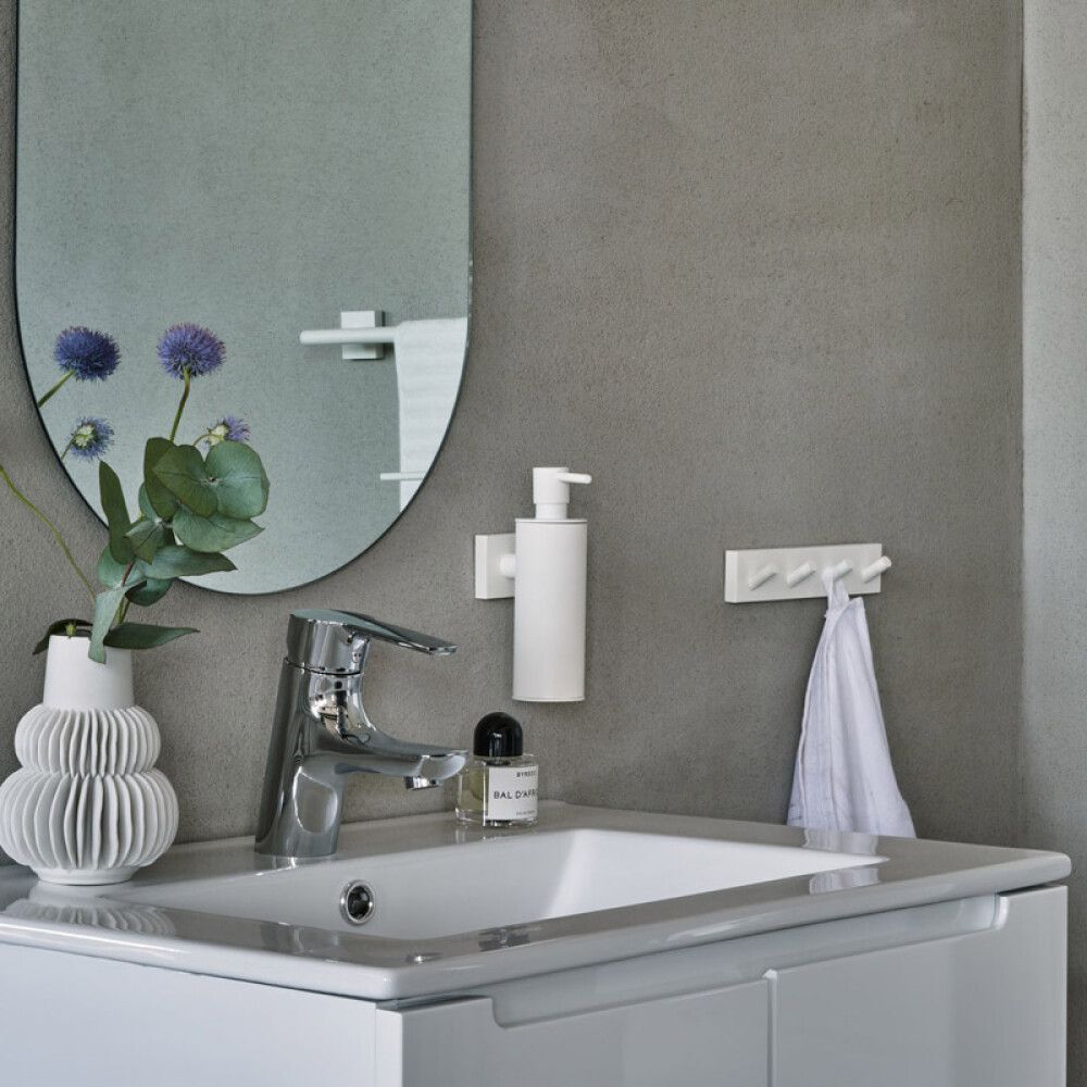 Nagi Smedbo House valge RX359