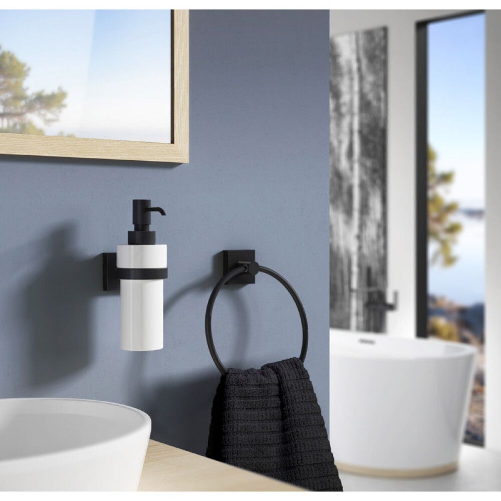 Rätikuhoidik RB344 must