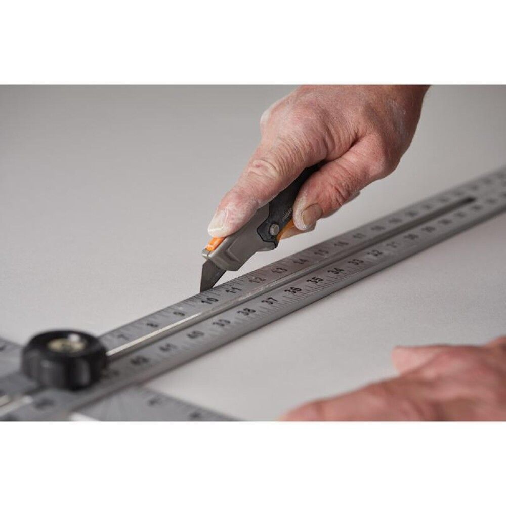 Vaibanuga Fiskars CarbonMax