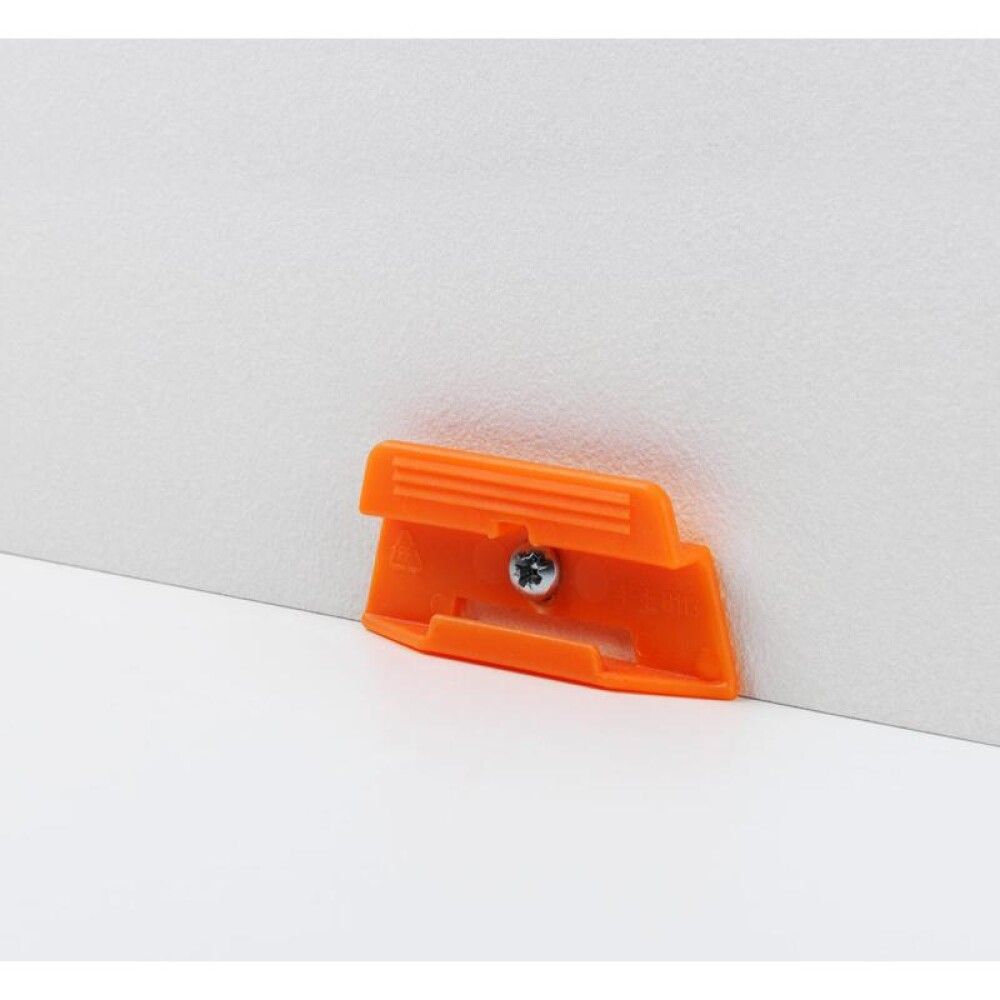 Põrandaliistu klamber SL3, 24 tk/pakk