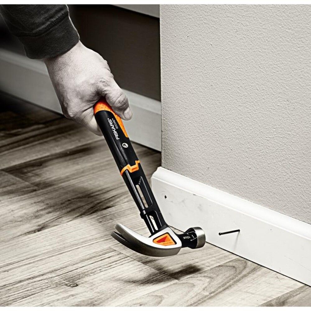 Viimistlushaamer Fiskars IsoCore kaardus 16 oz