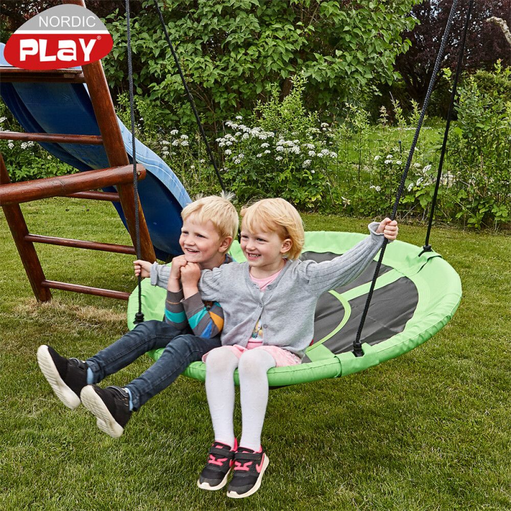 Pesakiik kahele  Nordic Play