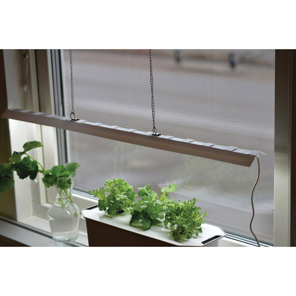 Valguse suunaja Nelson Garden LED-ribale 8 x 96 cm