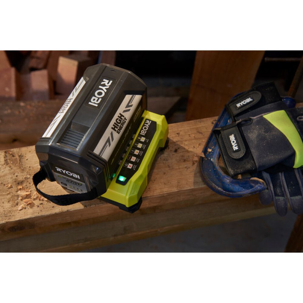 Laadija Ryobi RY36C60A 36 V