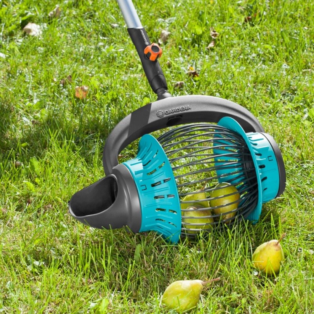 CS- puuviljakorjaja Gardena varrega