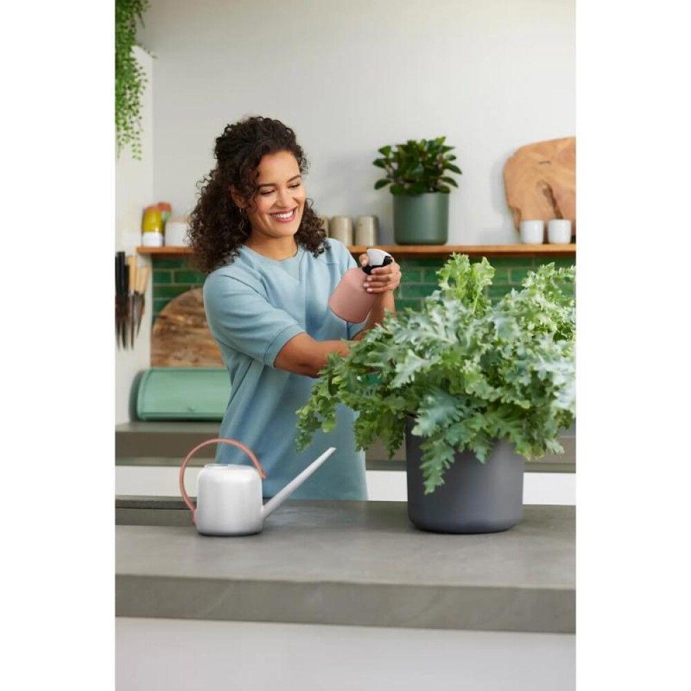 Pihustipudel Elho B.For Soft 0,6 l roosa