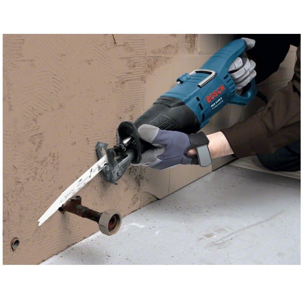 Universaalsaag Bosch GSA 1100E