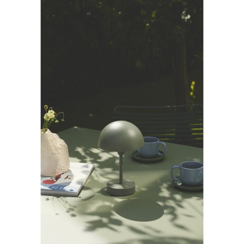 LED-lauavalgusti  Nordlux Ellen To-Go roheline