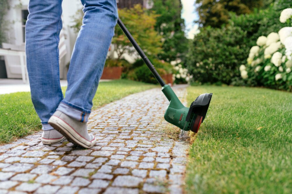 Akutrimmer Bosch EasyGrassCut 18-260