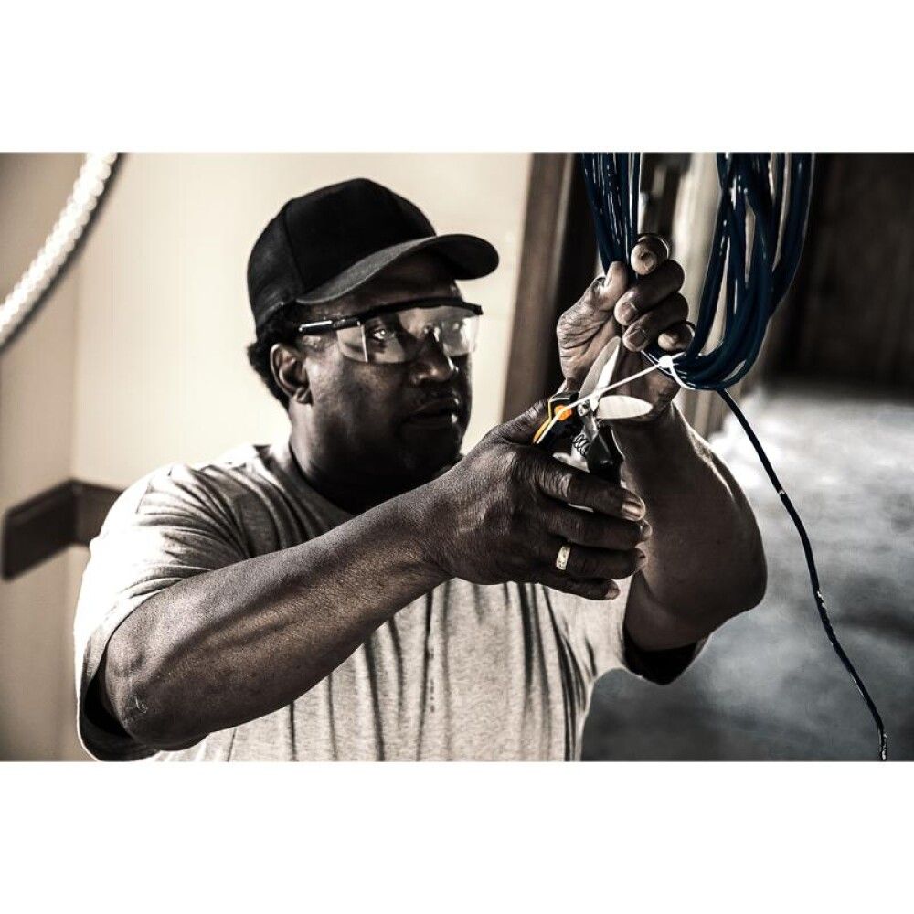 Universaalsed käärid Fiskars PowerArc