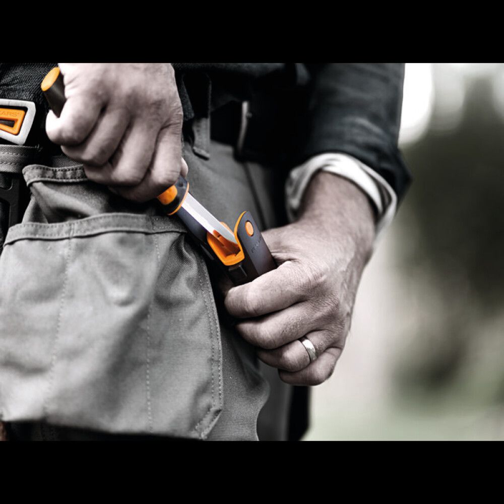 Universaalnuga Fiskars