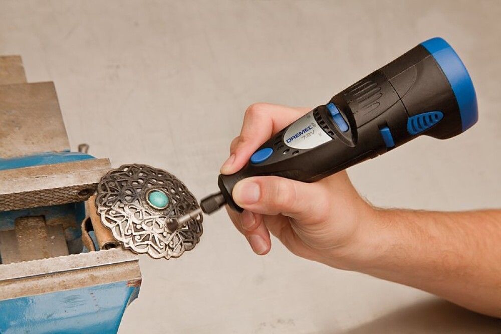 Messinghari Dremel 537