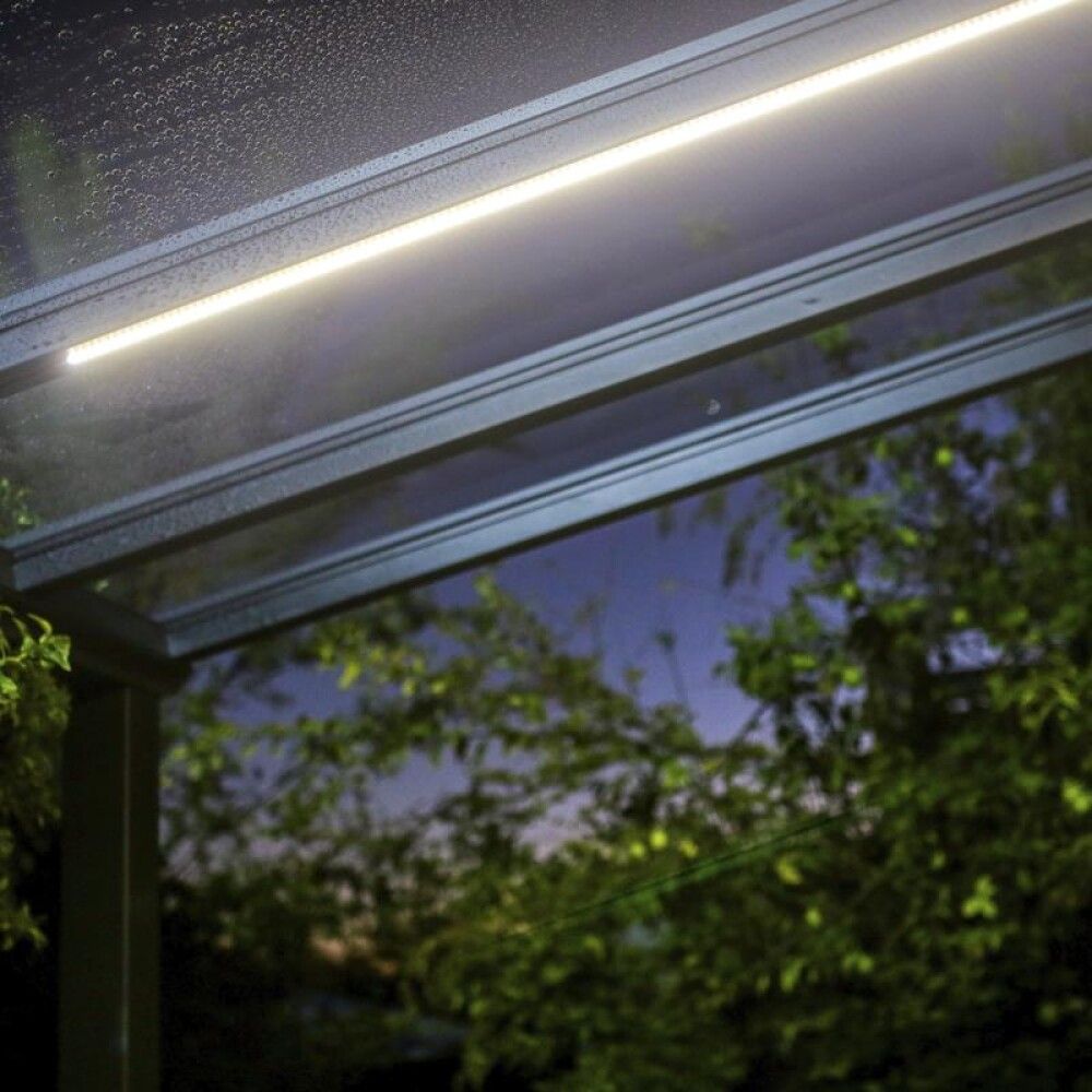 LED-valgusriba Palram-Canopia aiakuurile