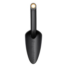 ISTUTUSKÜHVEL FISKARS SOLID