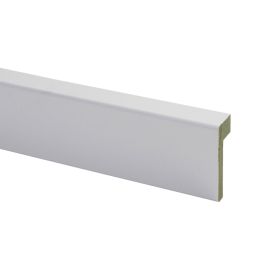 Välisnurgaliist MDF niiskuskindel valge 16 x 42/10 x 2800 mm